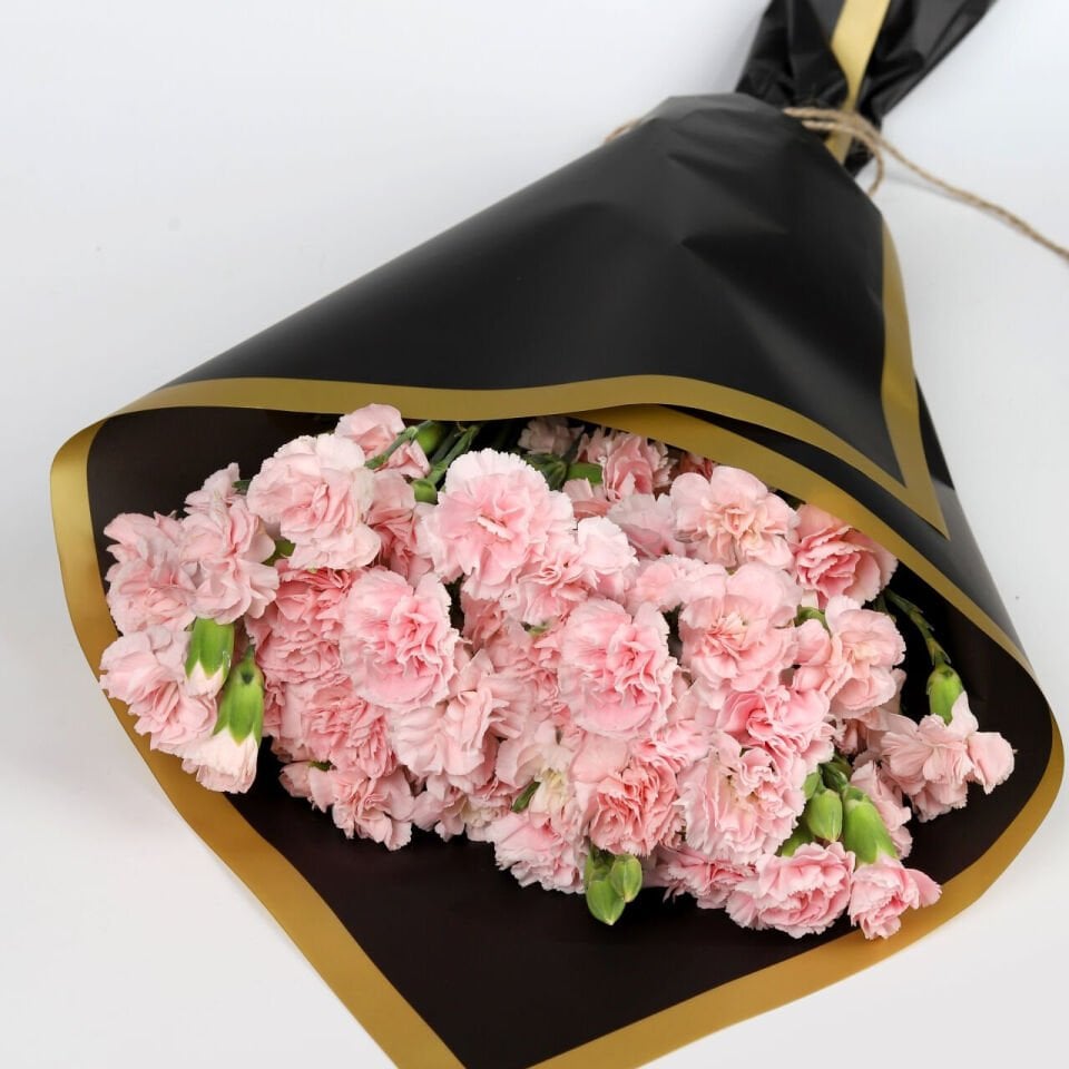 Açık Pembe Karanfil Buketi