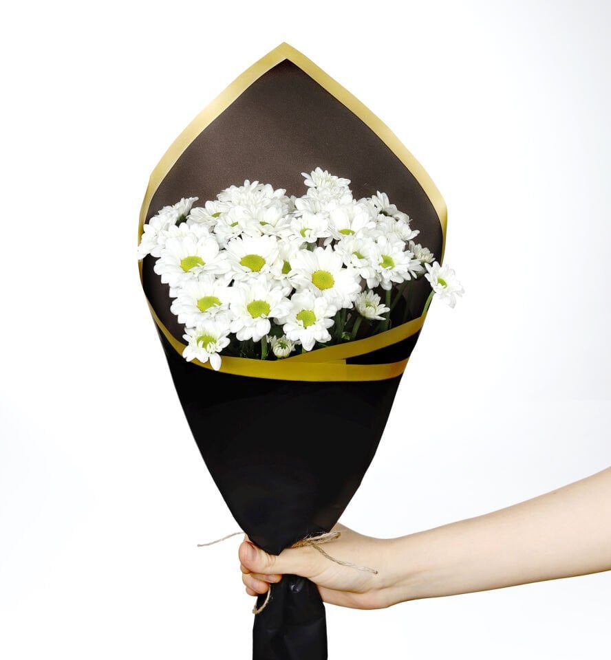 Siyah Zarfta Papatya Buketi