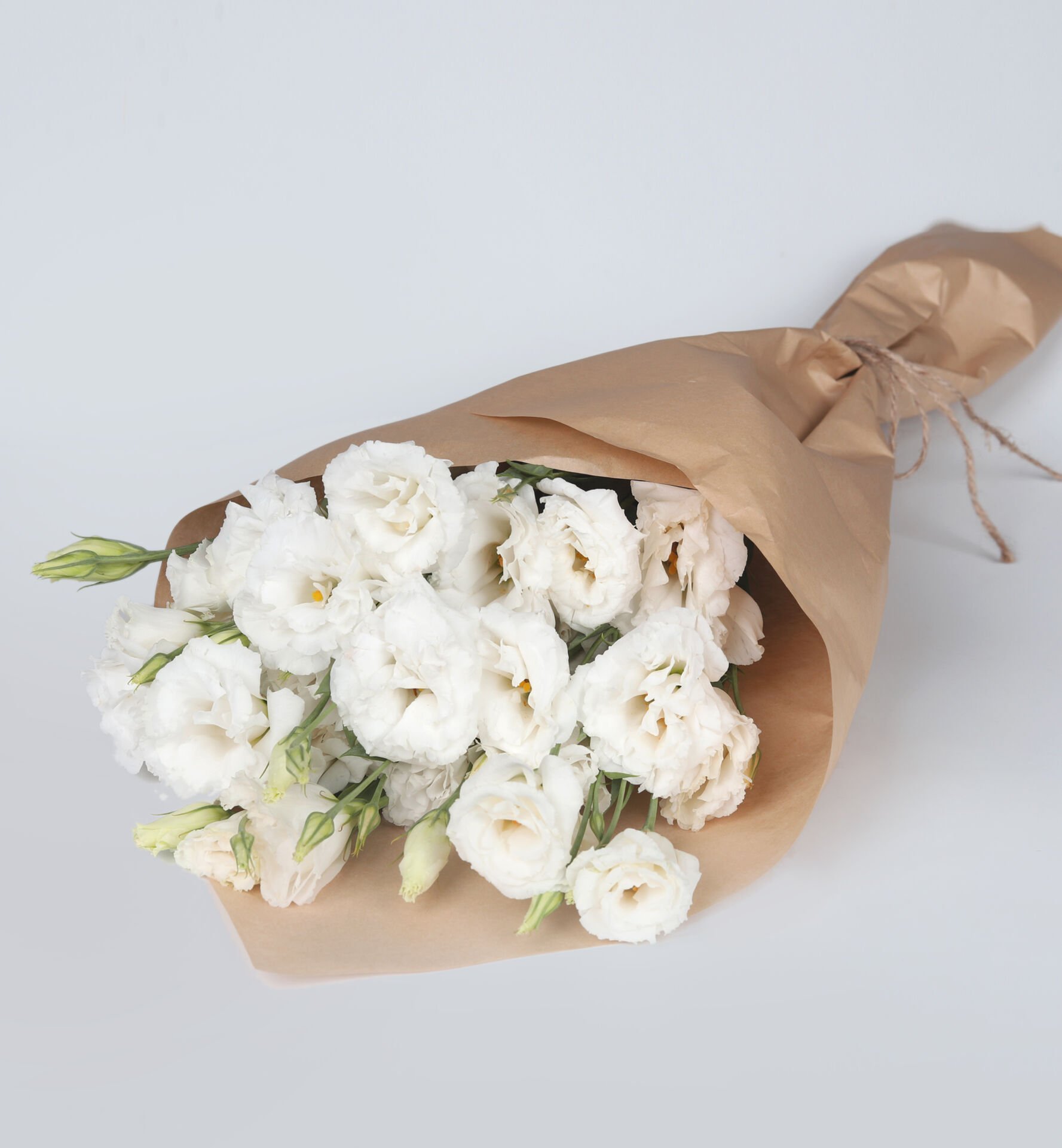 Beyaz Lisyantus Kraft Buketi