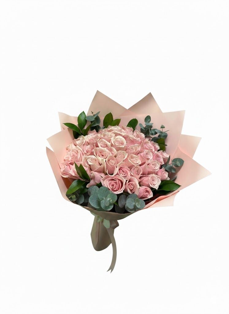 Pembe Ambalaj Kağıdında 41 Pembe Gül Buketi